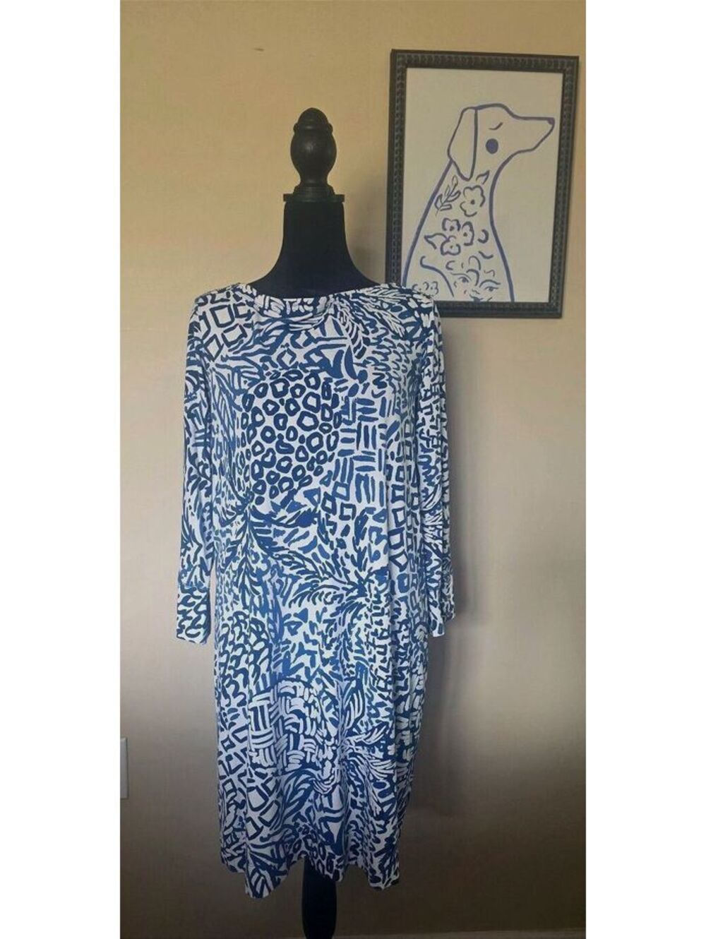 Lilly Pulitzer Women's XL Blue and White Patterned Long Sleeve Dress with Gold-T